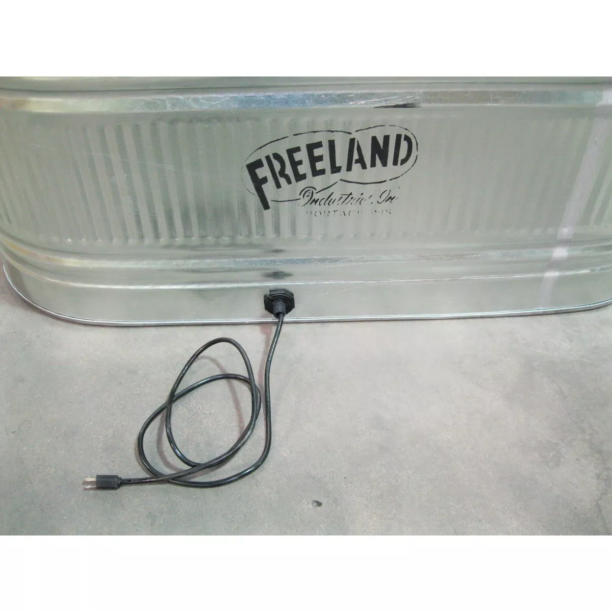 Farm Innovators 1500W Universal Drain Plug De-Icer - photo 5