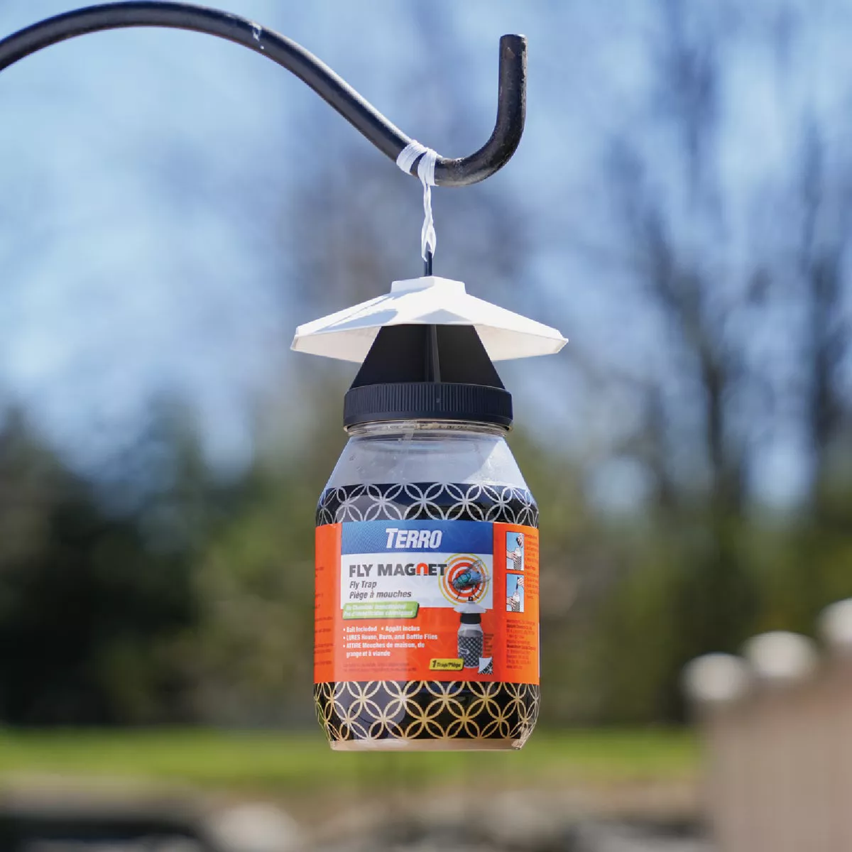 Terro Fly Magnet Reusable Outdoor Fly Trap - photo 5
