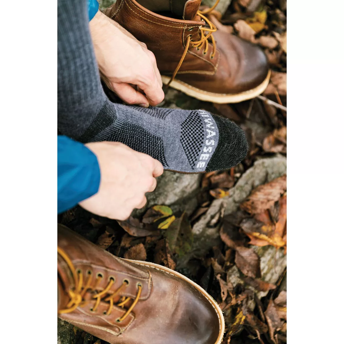 Hiwassee Trading Company Medium Charcoal/Blue Light Tech Crew Sock - photo 3
