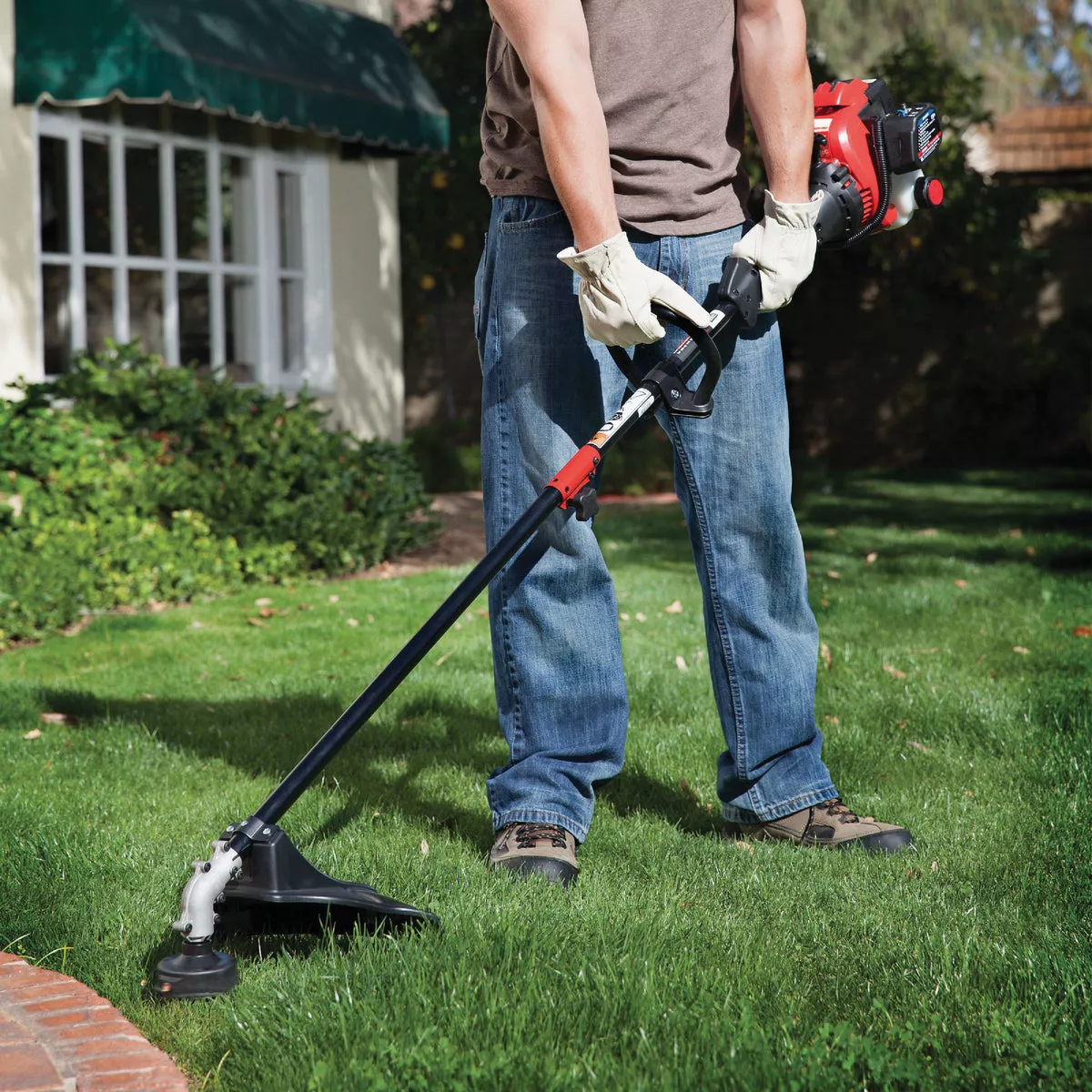 Troy-Bilt TB252S 25cc 2-Cycle 17 In. Straight Shaft Gas Trimmer - photo 3