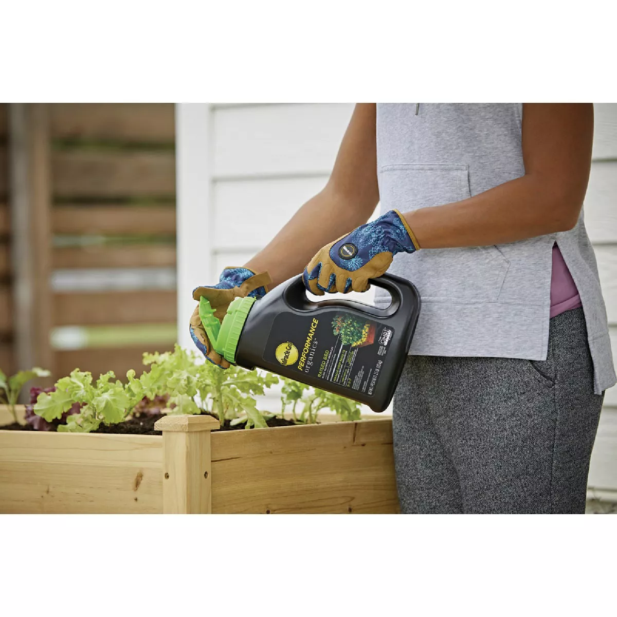 Miracle-Gro Performance Organics 2.5 Lb. Raised Bed Plant Nutrition Granules - photo 5
