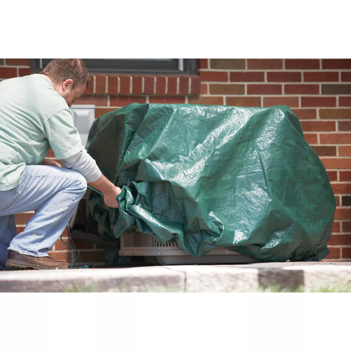 Do it Best 9 Ft. x 9 Ft. Poly Fabric Green Lawn Cleanup Tarp - photo 3