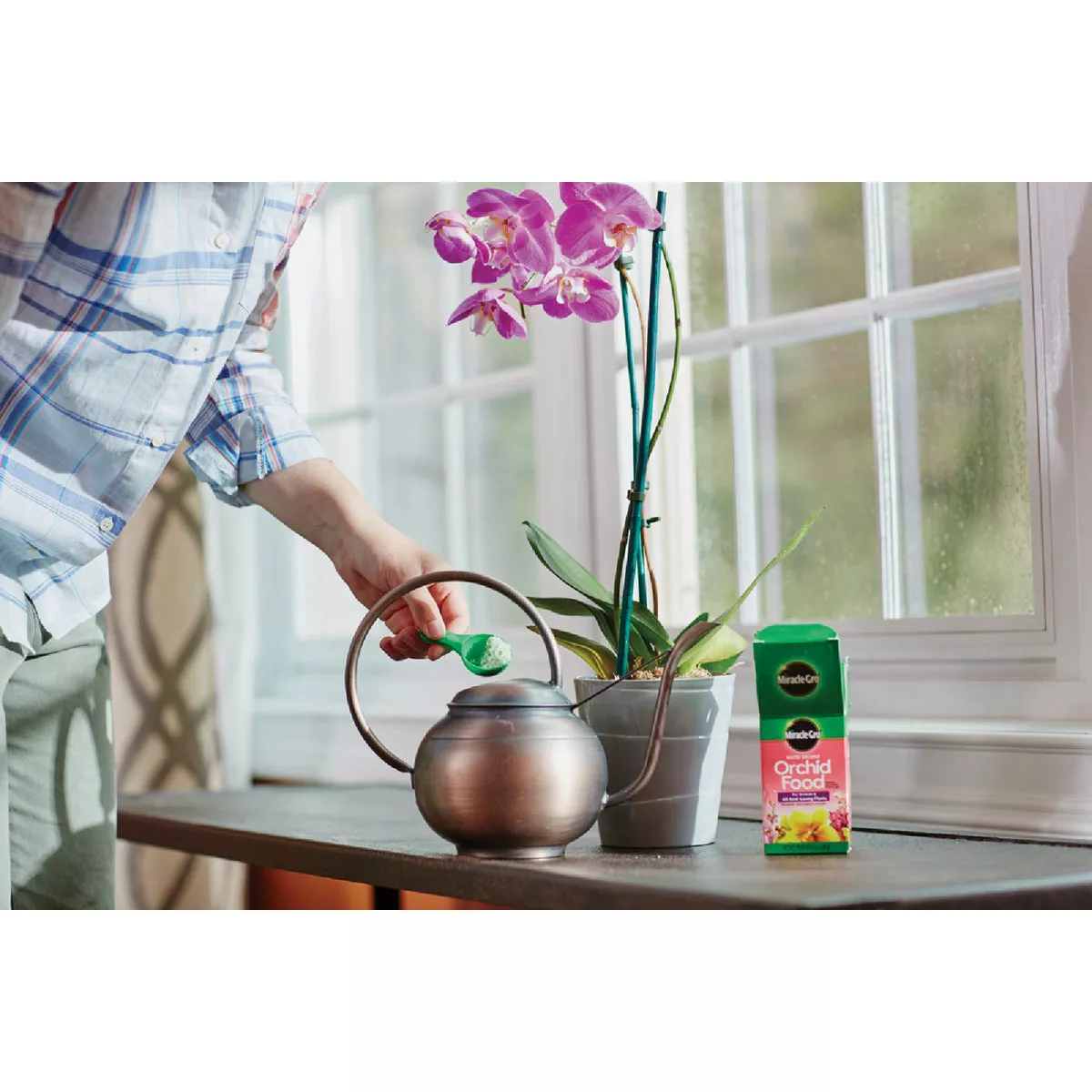 Miracle-Gro 8 Oz. Water Soluble Orchid Food - photo 6