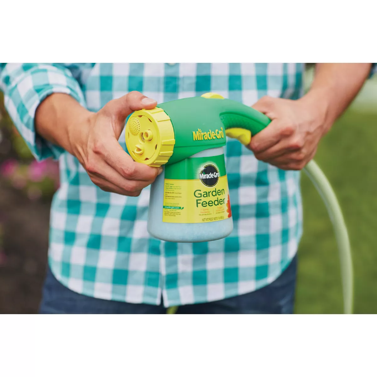 Miracle-Gro Garden Feeder 1 Lb. Plant Food - photo 3