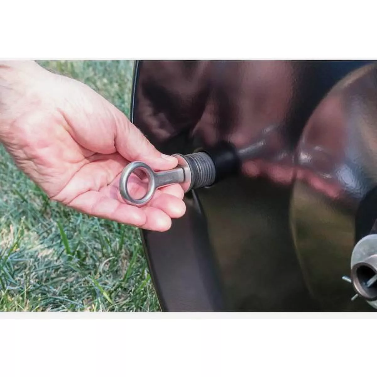 Agri-Fab 1-1/4 In. Lawn Roller Drain Plug - photo 4