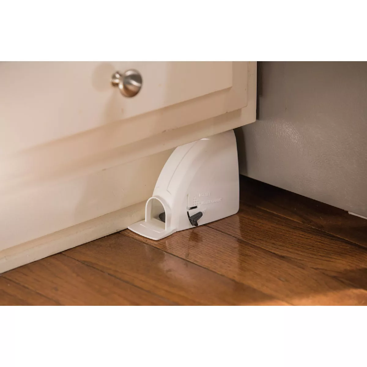 TOMCAT Kill & Contain Mechanical Mouse Traps (2-Pack) - photo 6