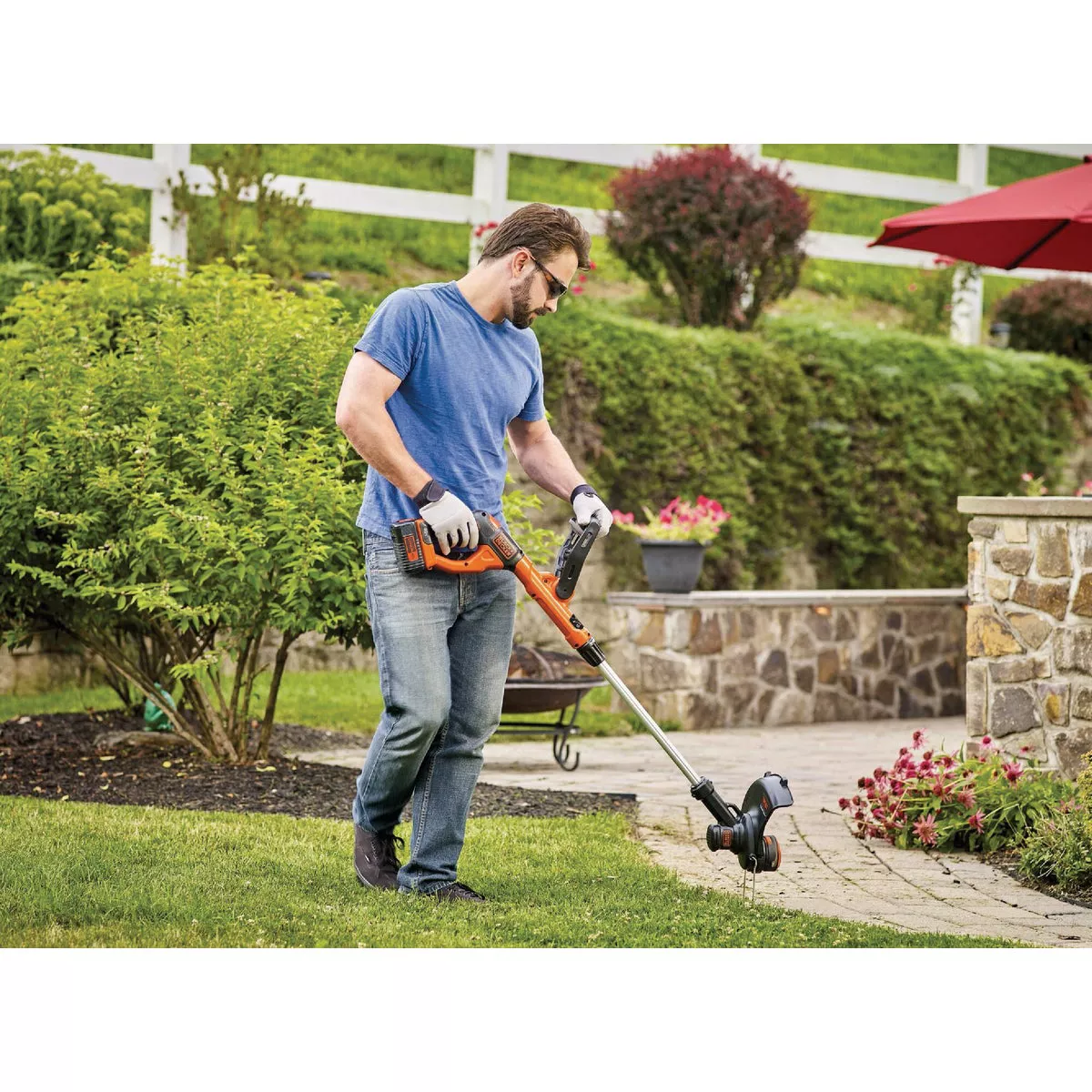 Black & Decker 40V MAX 13 In. Lithium Ion Straight Cordless String Trimmer - photo 2