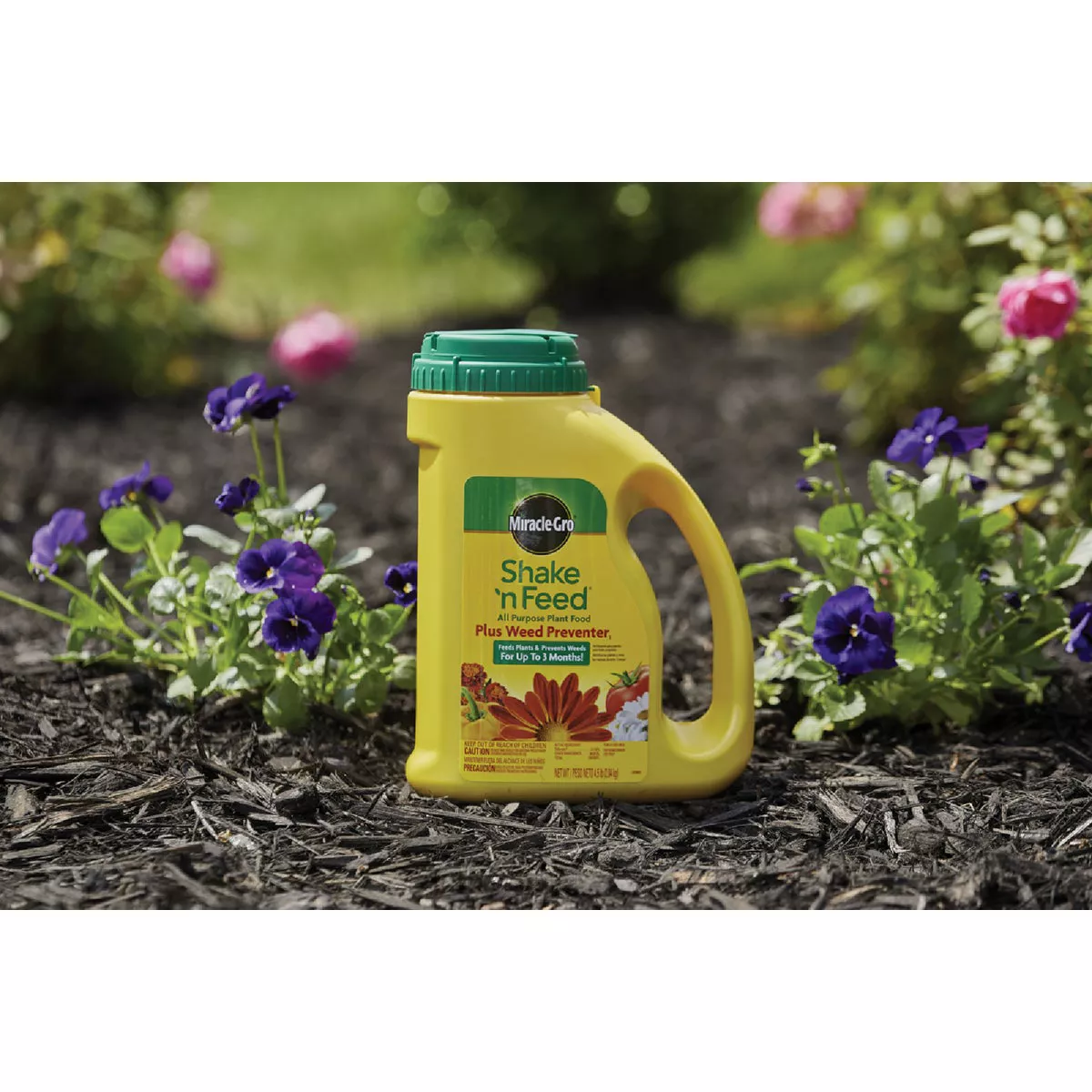 Miracle-Gro Shake 'n Feed 4.5 Lb. All Purpose Plant Food Plus Weed Preventer - photo 6