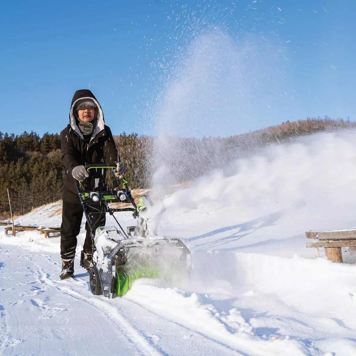 Greenworks 40V 20 In. Cordless Snow Blower with 5.0 Ah Battery and Charger - photo 4