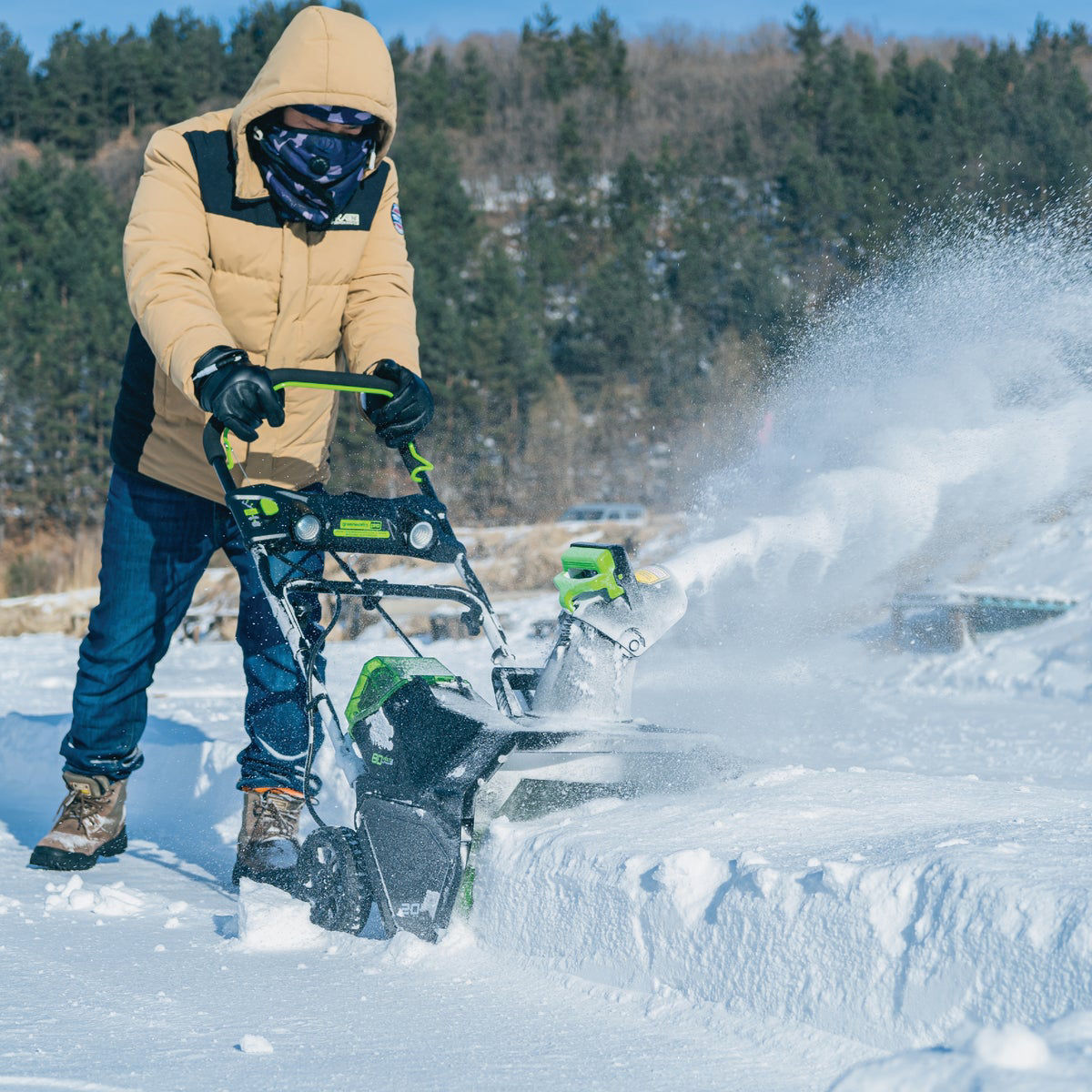 Greenworks 40V 20 In. Cordless Snow Blower with 4.0 Ah Battery and