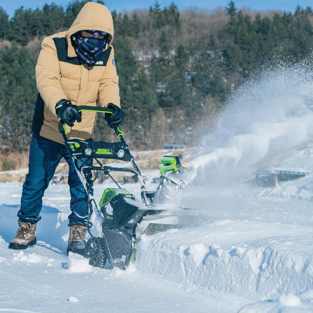 Greenworks 40V 20 In. Cordless Snow Blower with 5.0 Ah Battery and Charger - photo 5