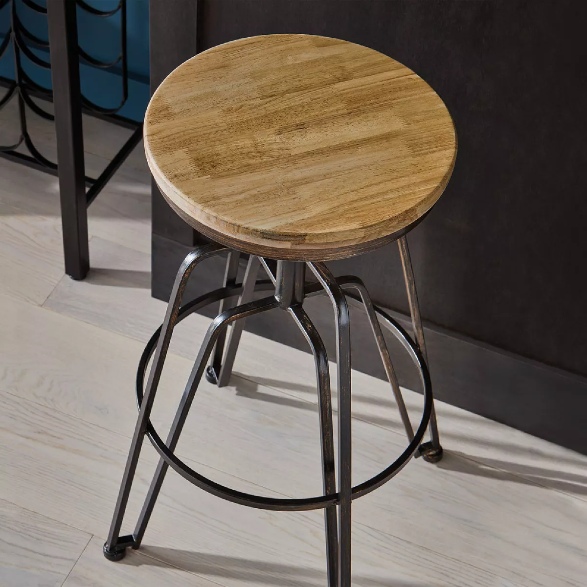 Minwax Wood Finish Penetrating Stain, Weathered Oak, 1 Qt. - photo 6