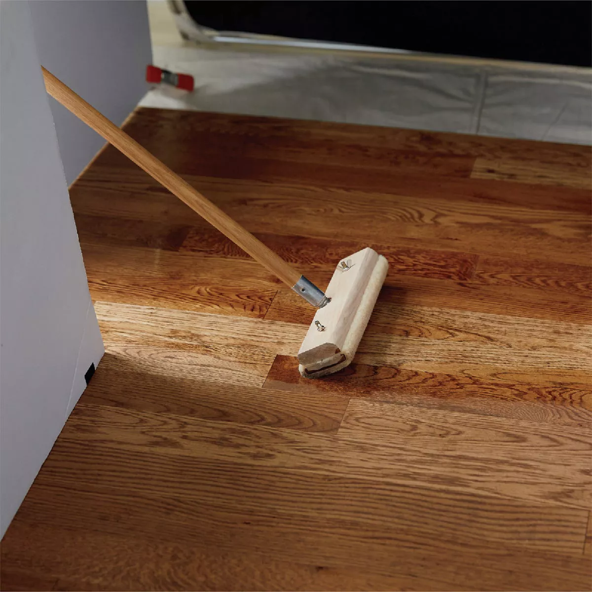 Minwax Clear Satin VOC Fast Drying Polyurethane For Floor, 1 Gal. - photo 5