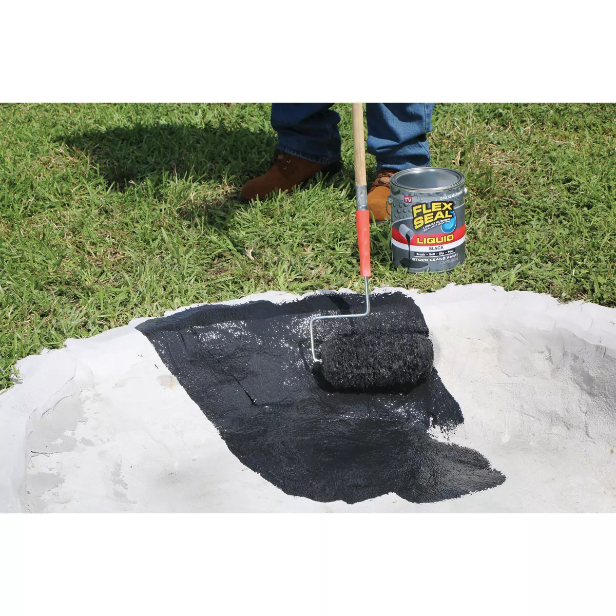 FLEX SEAL 1 Qt. Liquid Rubber Sealant, Black - photo 3
