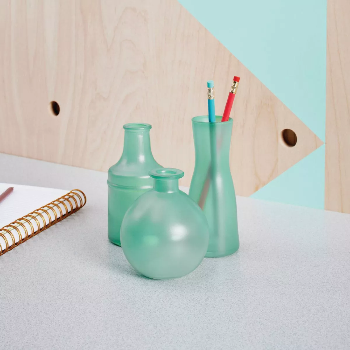 Krylon 12 Oz. Frosted Sea Glass Finish Spray Paint, Sea Foam - photo 5