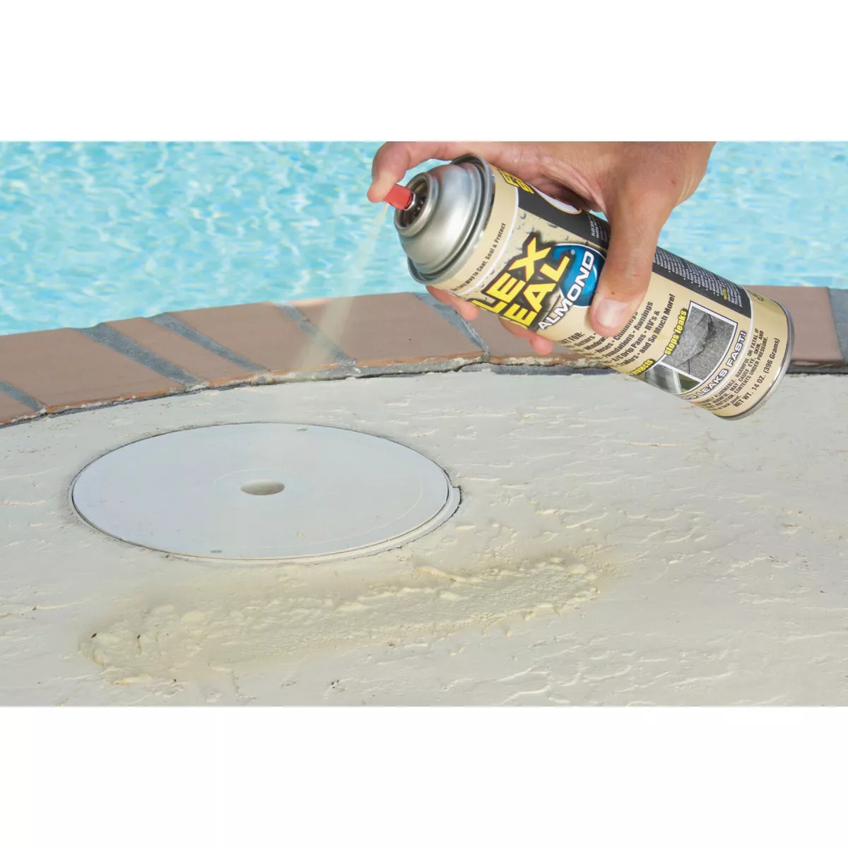 FLEX SEAL 14 Oz. Spray Rubber Sealant, Almond - photo 2