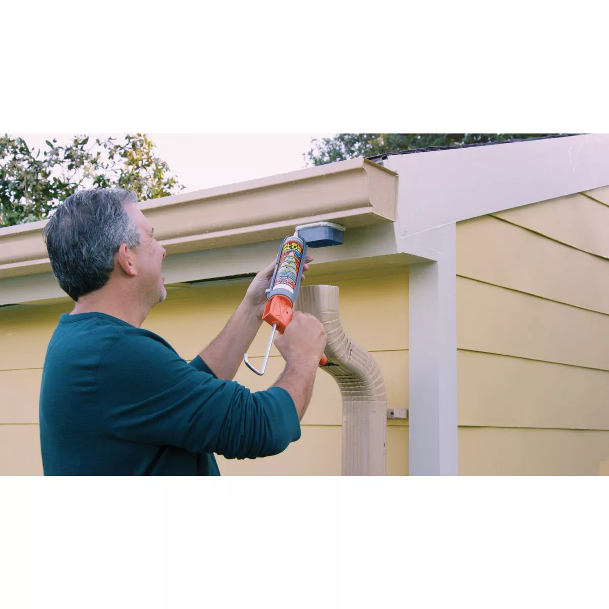 Flex Glue 10 Oz. White Multi-Purpose Adhesive - photo 4