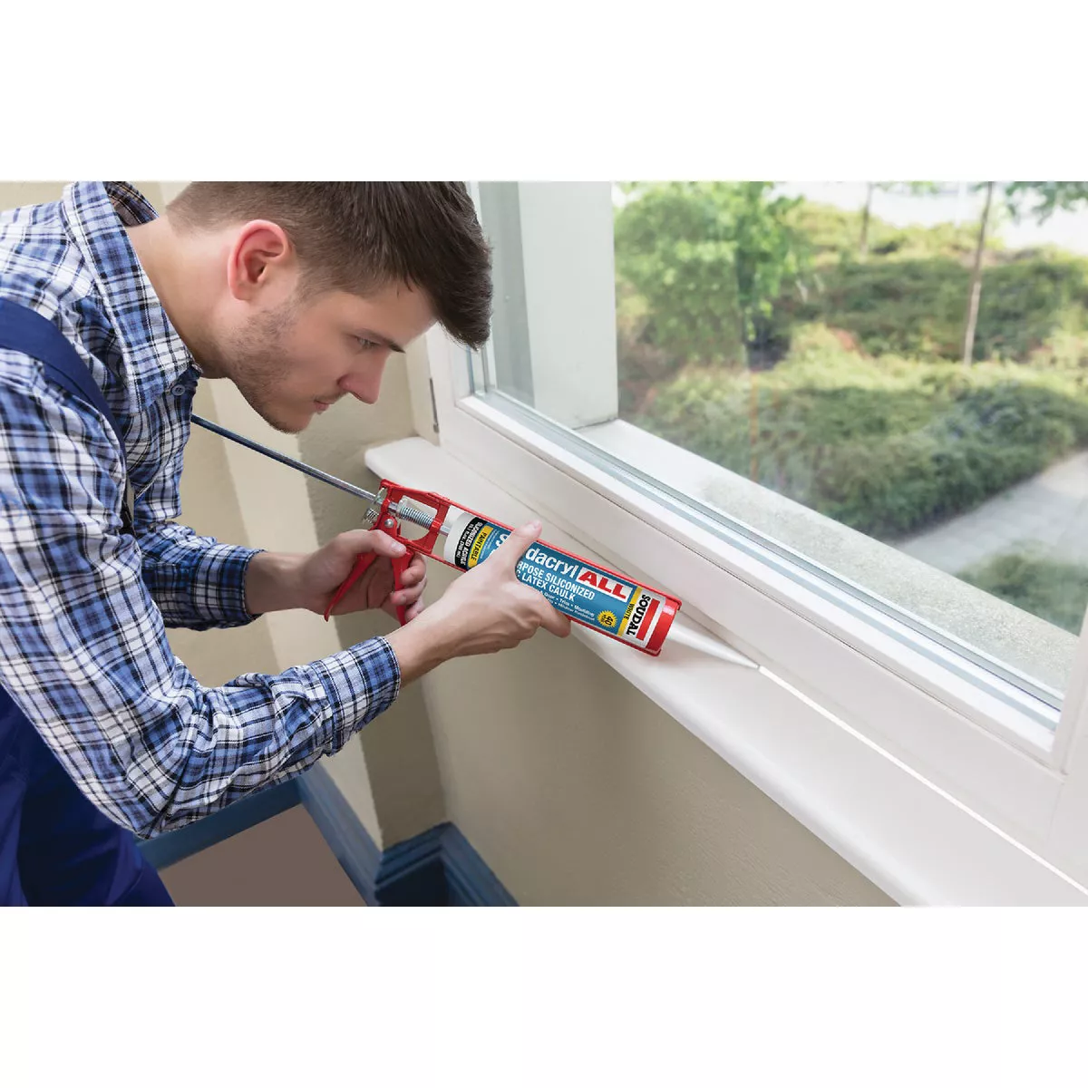 Soudacryl All 10.1 Oz. White Siliconized Acrylic Latex All-Purpose Caulk - photo 2
