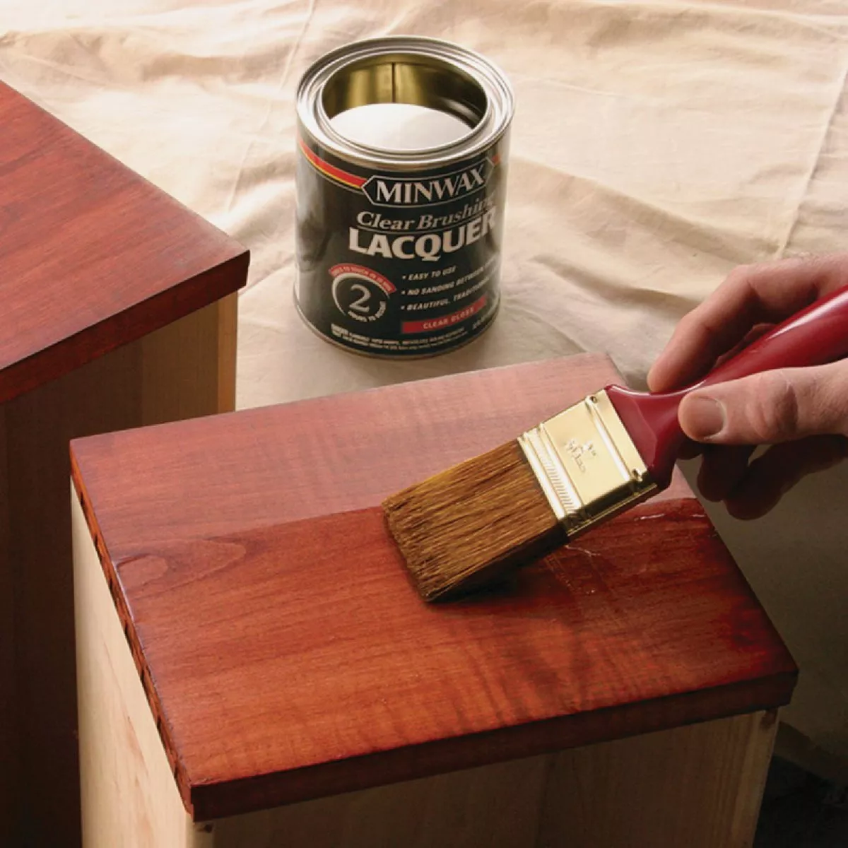 Minwax Gloss Clear Brushing Lacquer, 1 Qt. - photo 2
