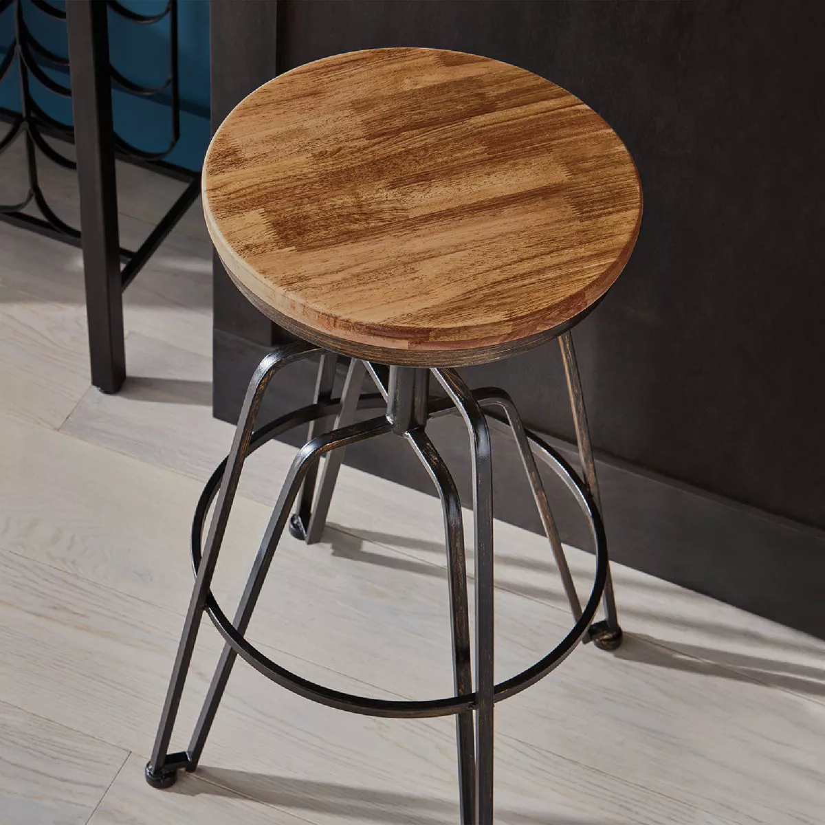 Minwax Wood Finish Penetrating Stain, Red Chestnut, 1 Qt. - photo 6