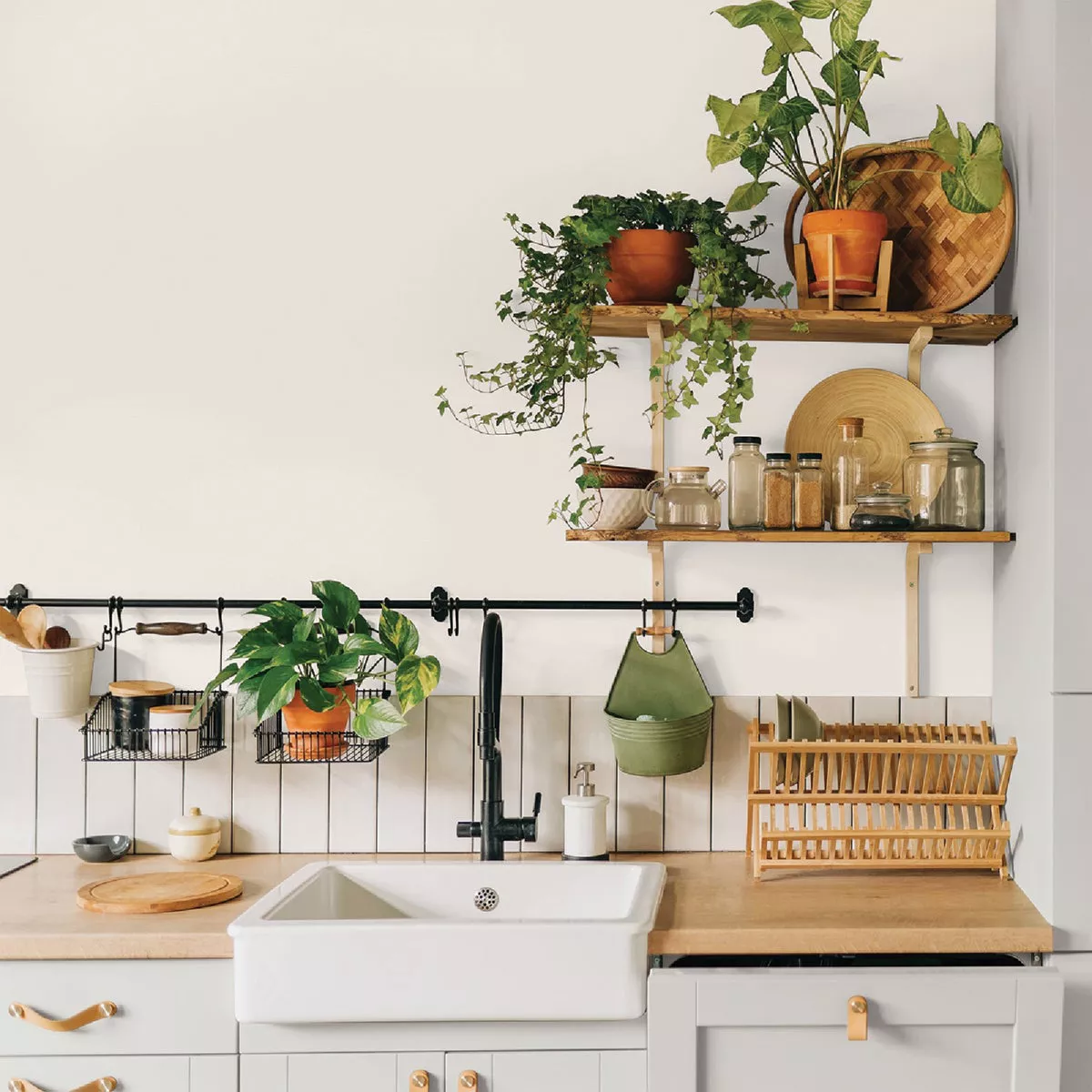 Glidden Spred Interior Paint + Primer Grab-N-Go Eggshell Antique White Gallon - photo 6