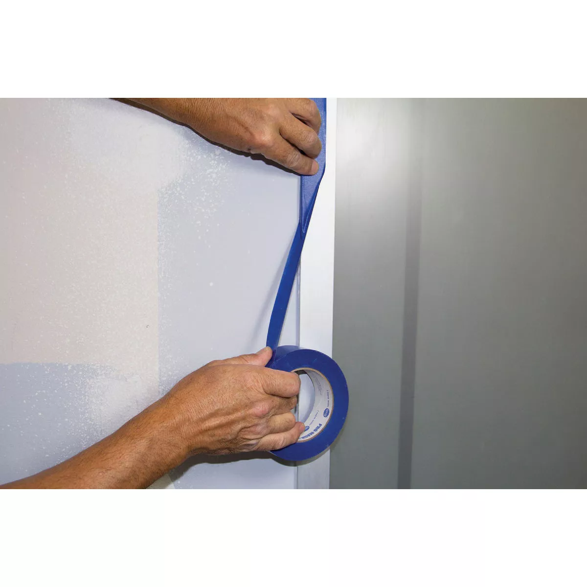 IPG ProMask Blue 1.41 In. x 60 Yd. Bloc-It Masking Tape - photo 4