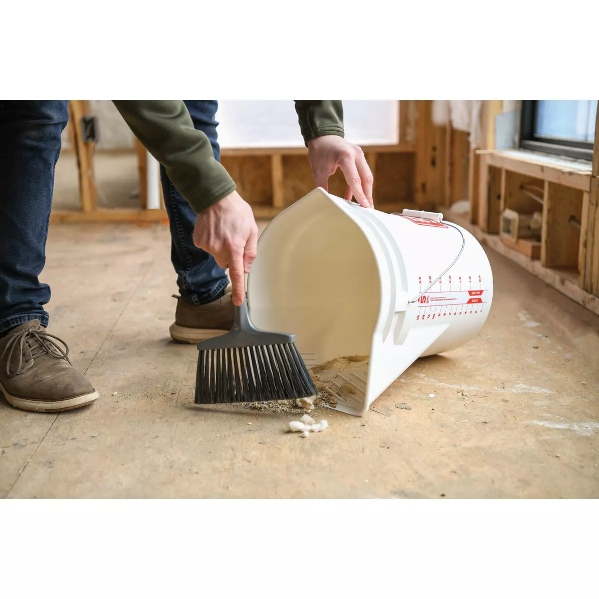 MultiPail 5 Gal. Paint Pail with Spout - photo 3