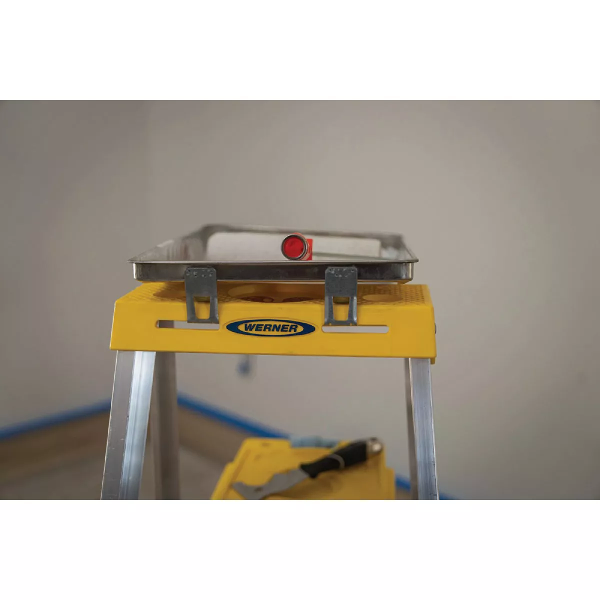 Werner 8 Ft. Aluminum Step Ladder with 250 Lb. Load Capacity Type I Ladder Rating - photo 6