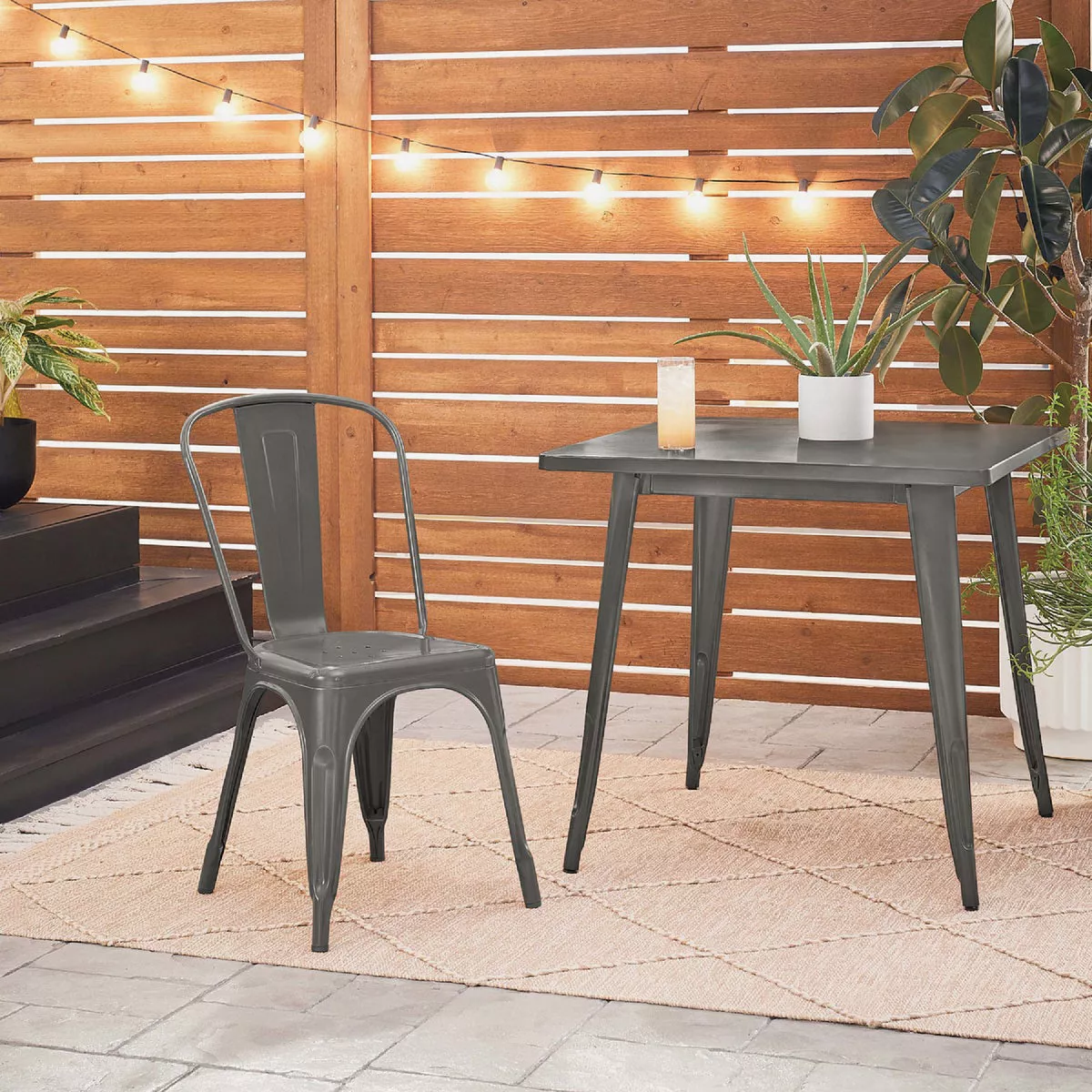 Krylon Rust Tough DTM Oil-Based Gloss Rust Control Enamel, Gray, 1 Gal. - photo 3