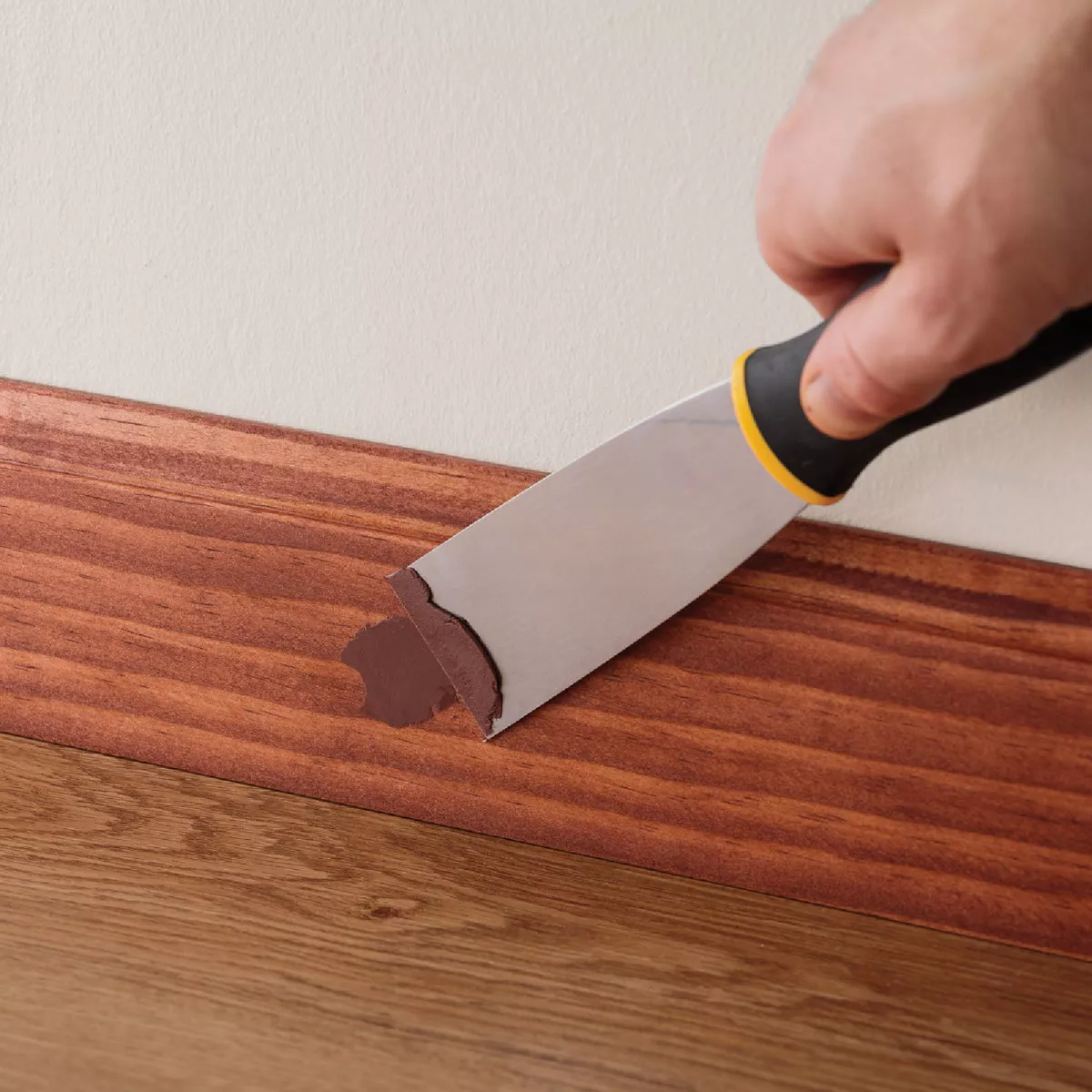 Minwax 3.75 Oz. Red Mahogany Wood Putty - photo 3