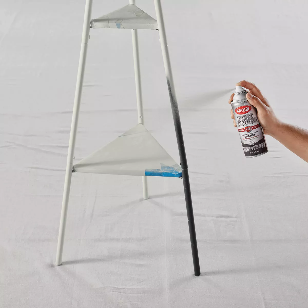 Krylon Rust Tough 12 Oz. Gloss Alkyd Enamel Spray Paint, Light Gray - photo 3
