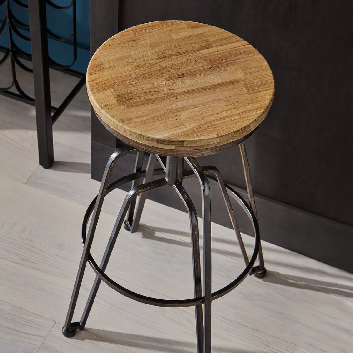 Minwax Wood Finish Penetrating Stain, Golden Oak, 1 Gal. - photo 6