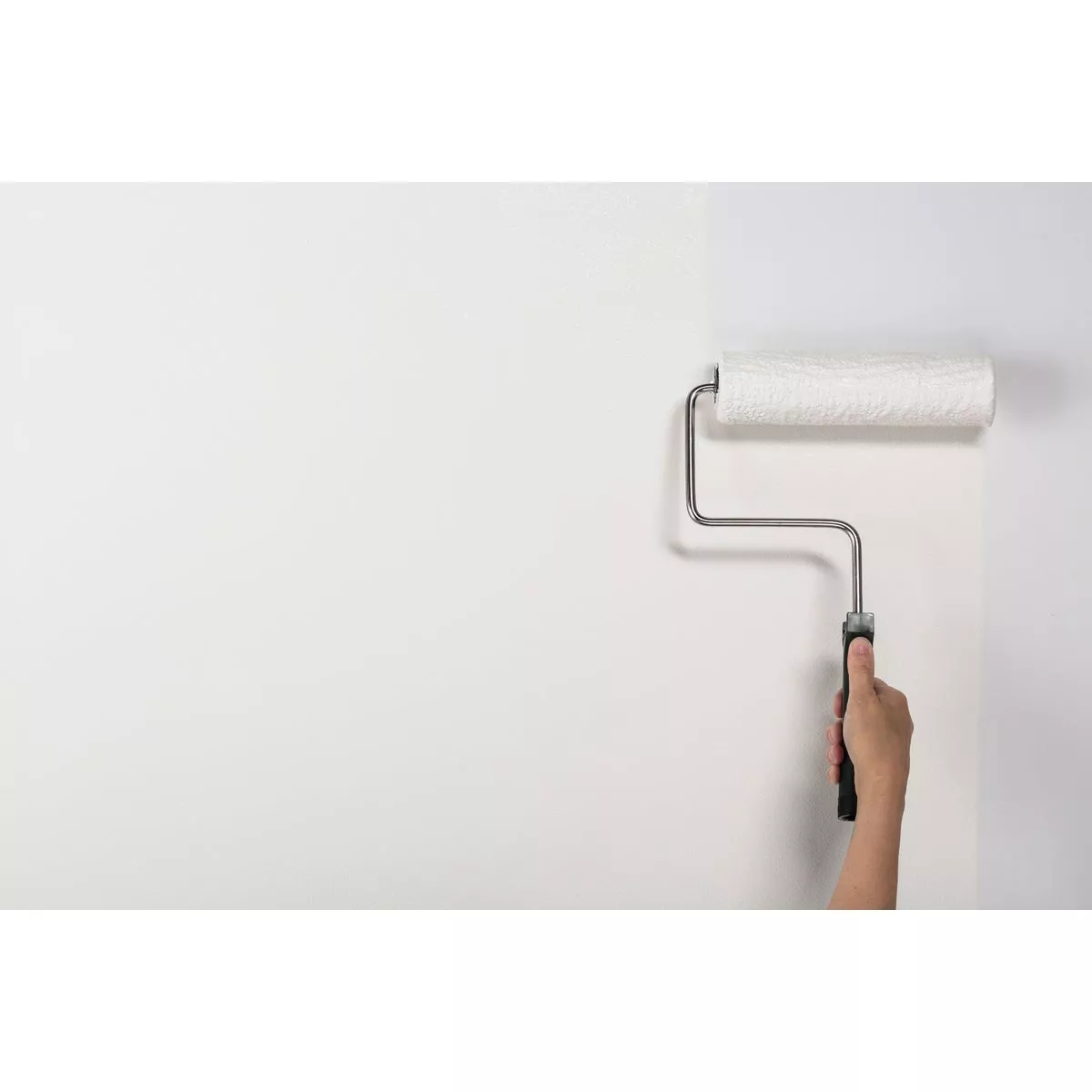 Rust-Oleum Sure Color Eggshell Linen White Interior Wall Paint and Primer, Gallon - photo 3