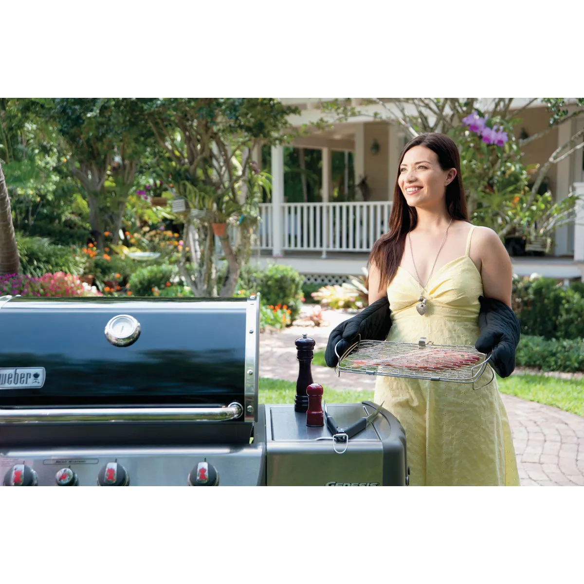 Weber 10 In. W. x 16 In. L. x 2.25 In. D. Large Flexible Wire Fish Grill Basket - photo 6