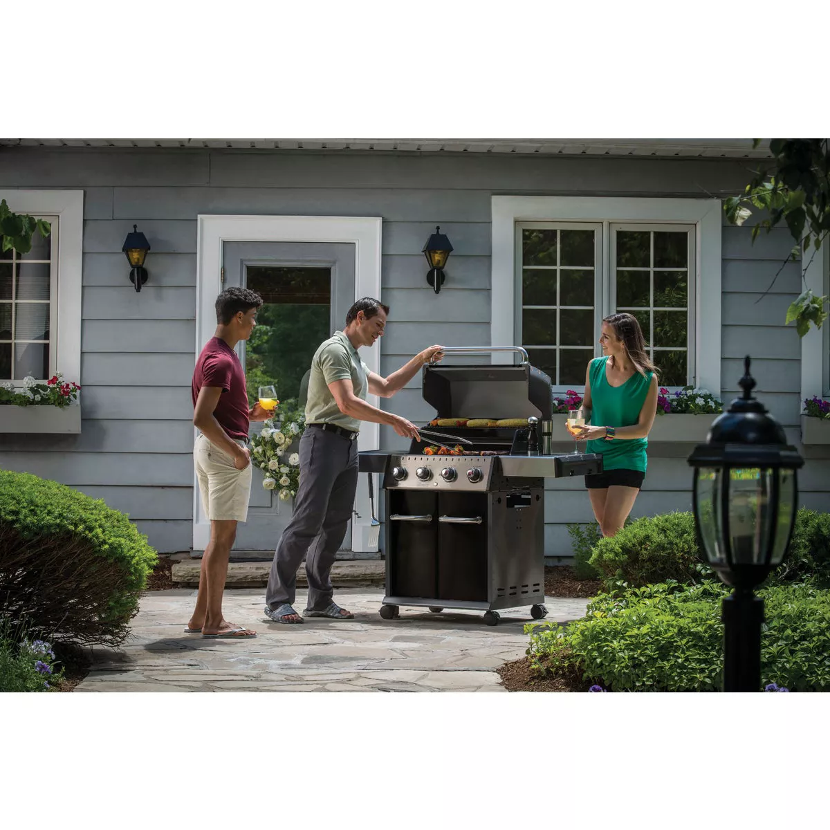 Broil King Baron 420 Pro Special Edition Black 4-Burner Stainless Steel 40,000 BTU LP Gas Grill - photo 12