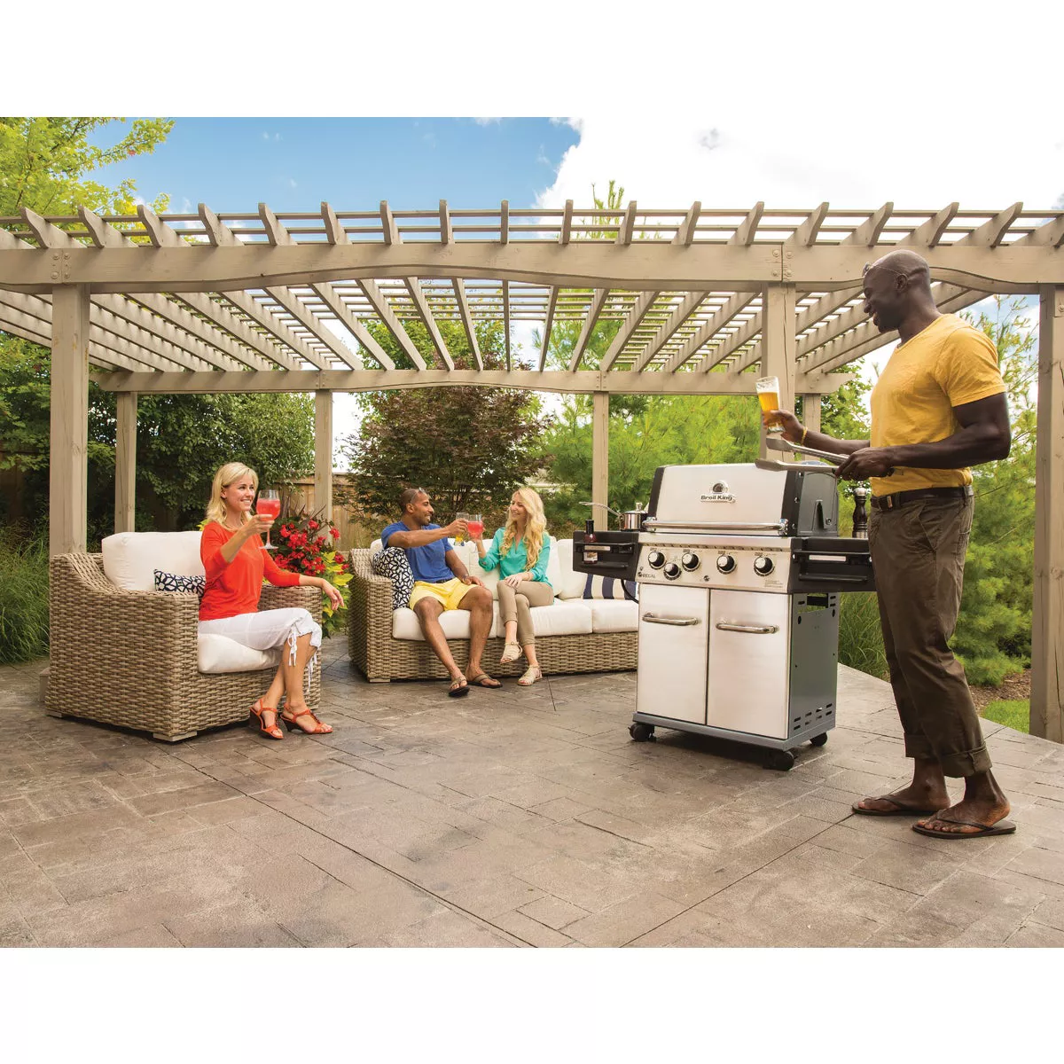 Broil King Regal S440 Pro 4-Burner Stainless Steel 50,000-BTU LP Gas Grill with 10,000-BTU Side -Burner - photo 3