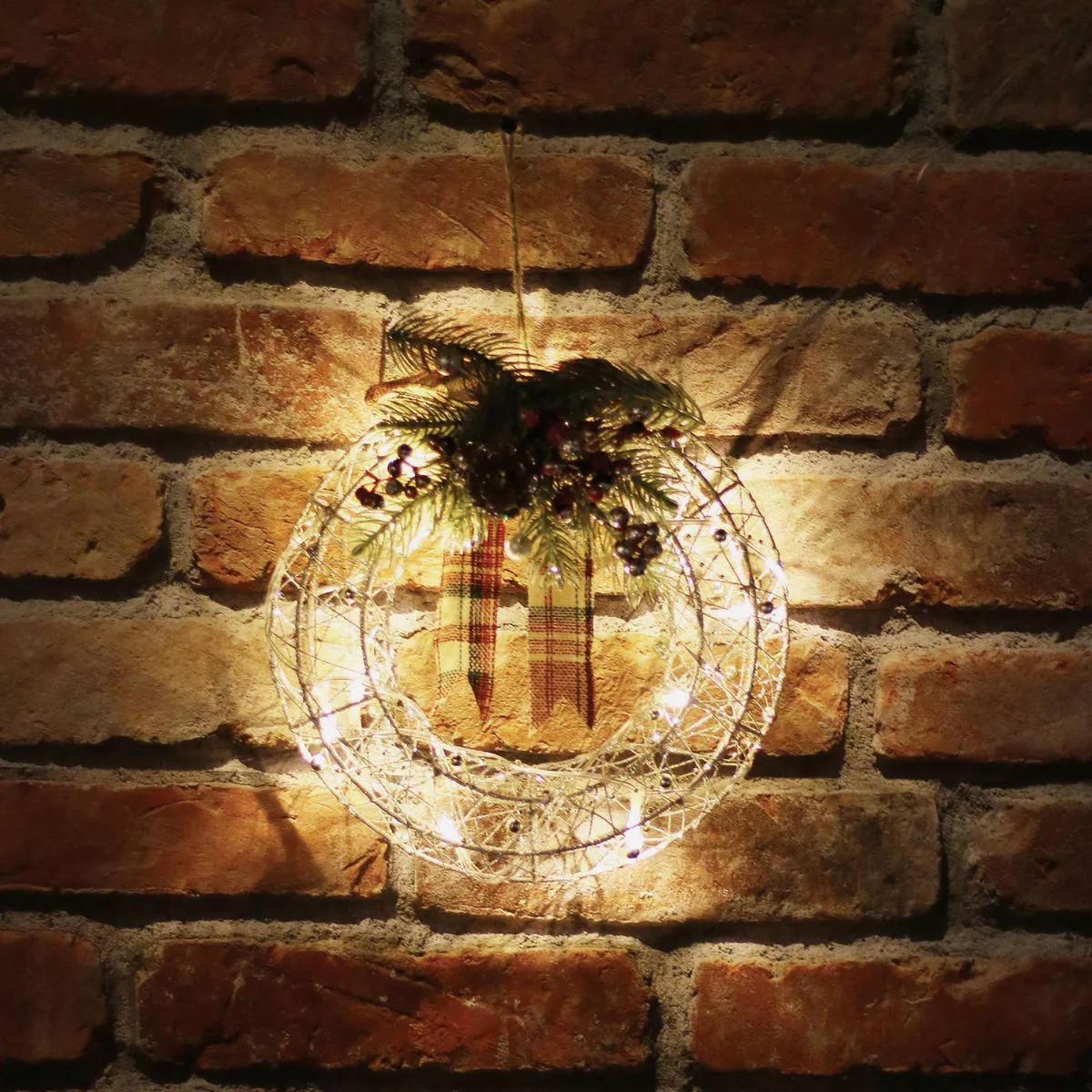 Alpine 11 In. 10-Bulb Warm White LED Gold Mesh Prelit Christmas Wreath - photo 2