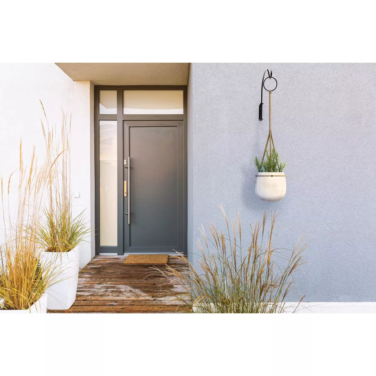 National Hardware 12-13/16 In. Black Steel Curved Planter Hanger - photo 2