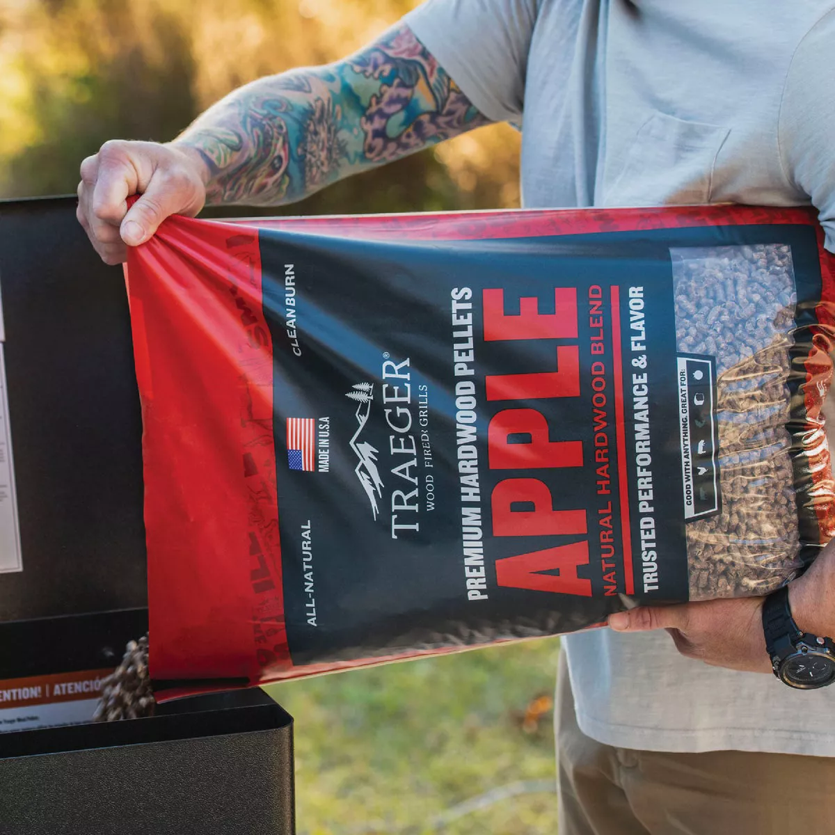 Traeger 20 Lb. Apple All-Natural Wood Grilling Pellets - photo 4