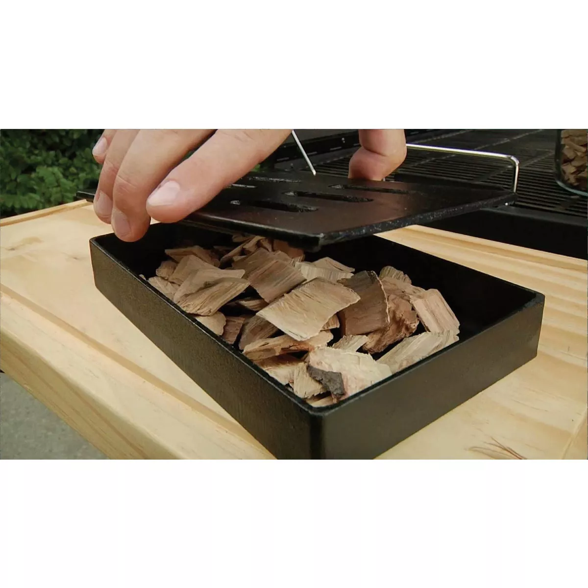 Char-Broil 5.13 In. x 8.12 In. Cast Iron Smoker Box - photo 2