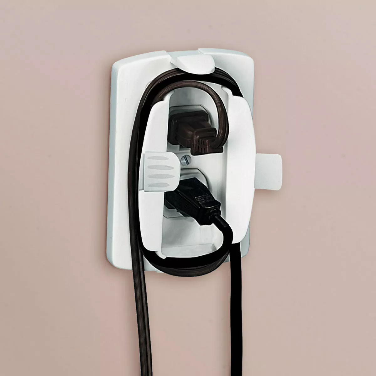 Safety 1st White Plastic Outlet Cover w/Cord Shortener - photo 3