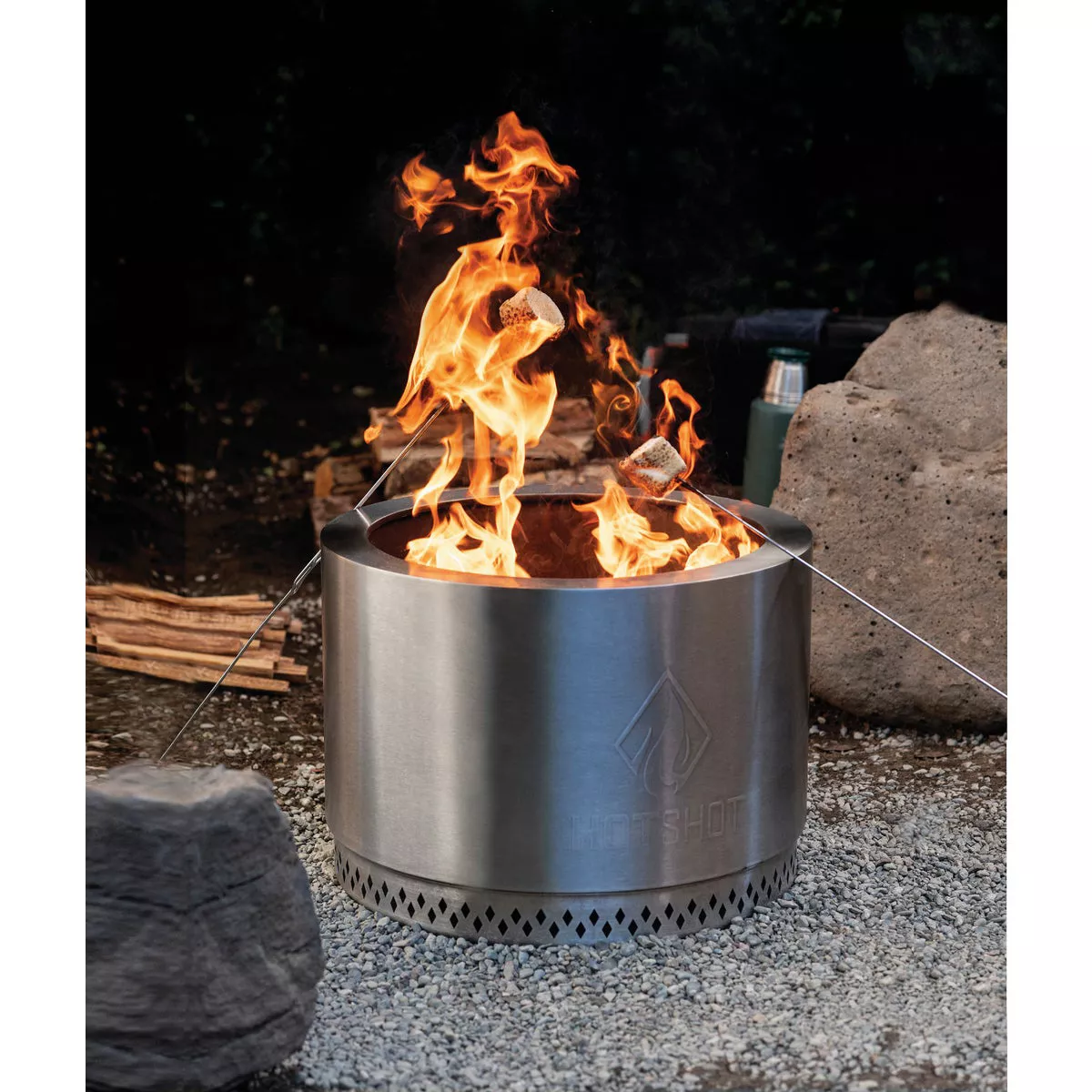 Bond Hotshot 19.5 In. Portable Wood Burning Fire Pit - photo 2