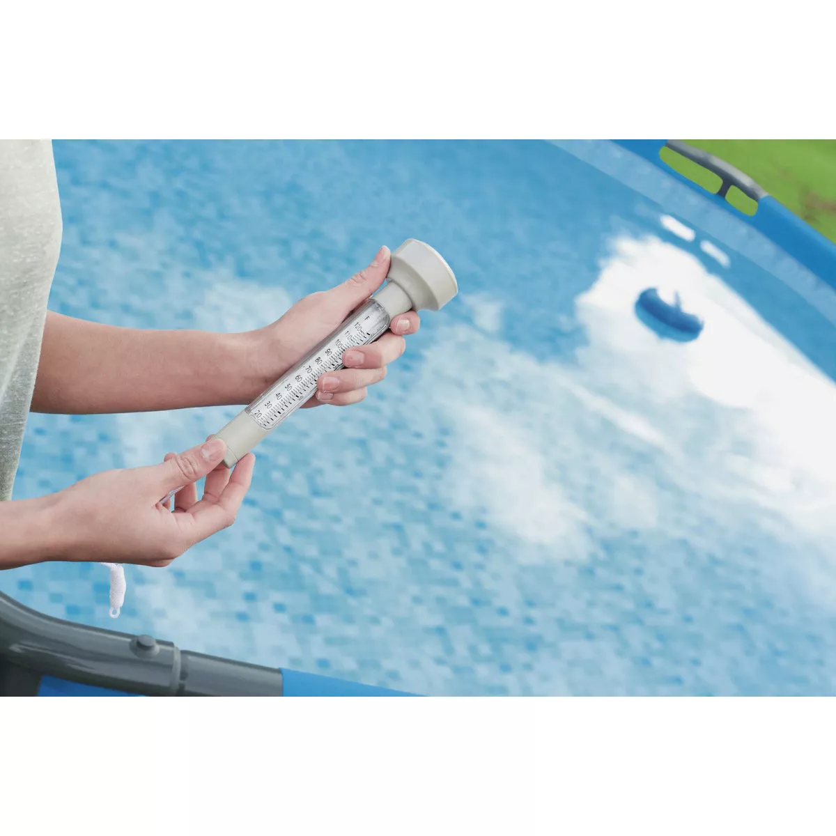 Bestway Flowclear Floating Pool Thermometer - photo 2