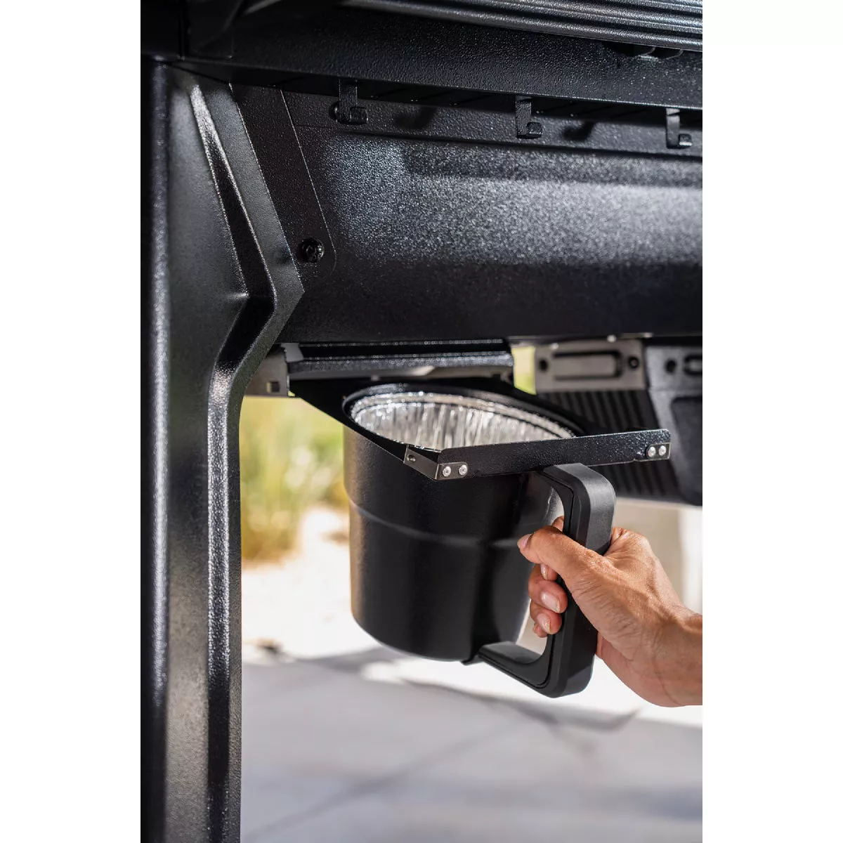 Traeger Woodridge WiFire Pellet Grill - photo 12