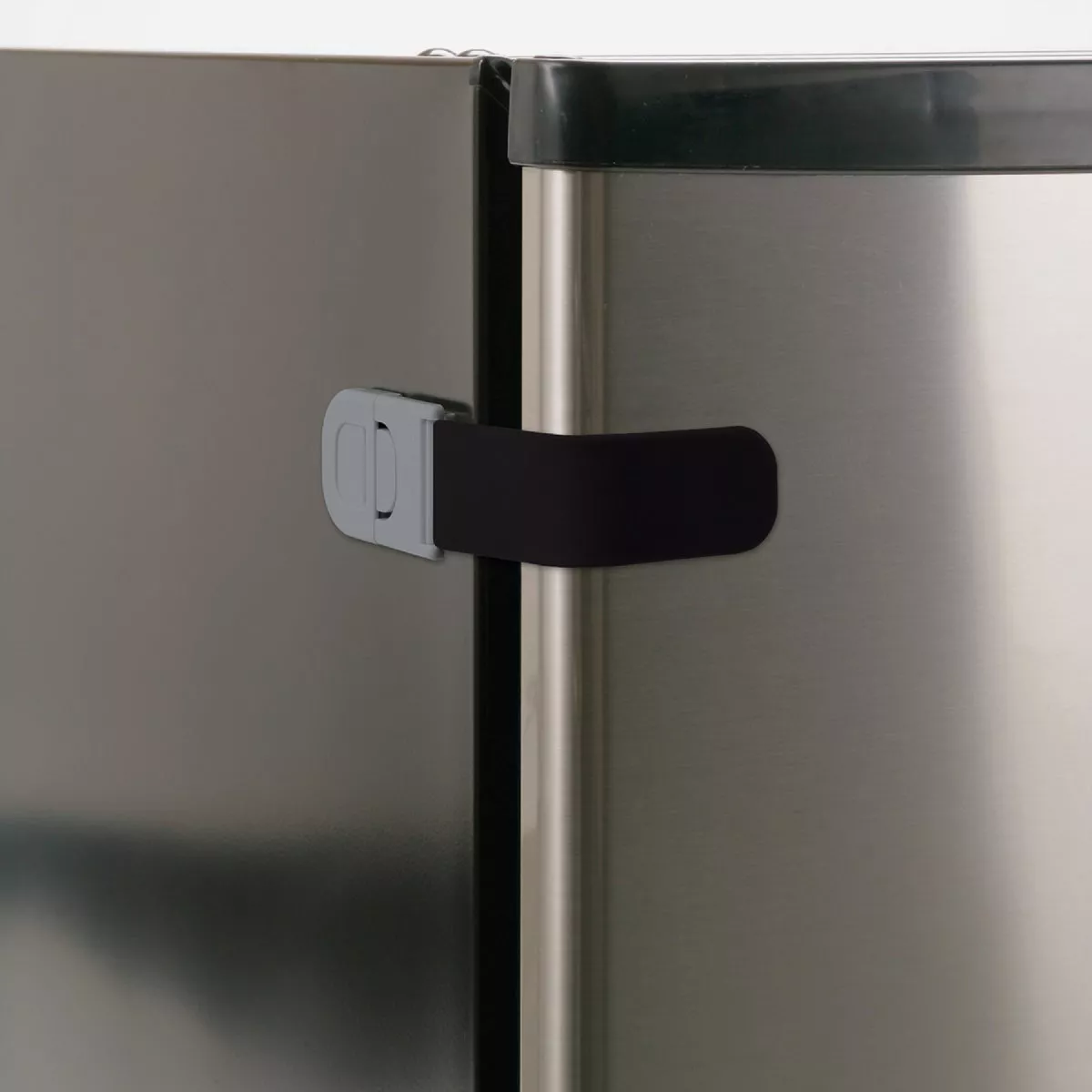 Safety 1st Multi-Purpose Black Appliance Lock (2-Pack) - photo 3