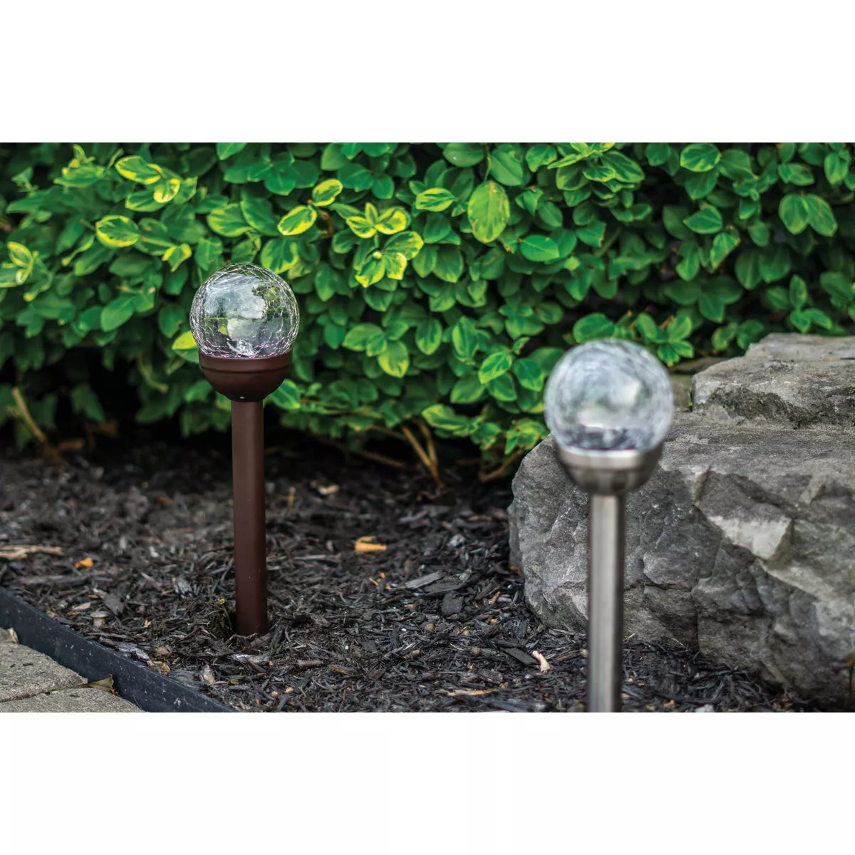 Moonrays 15 In. Crackle Glass Ball Solar Stake Light - photo 2