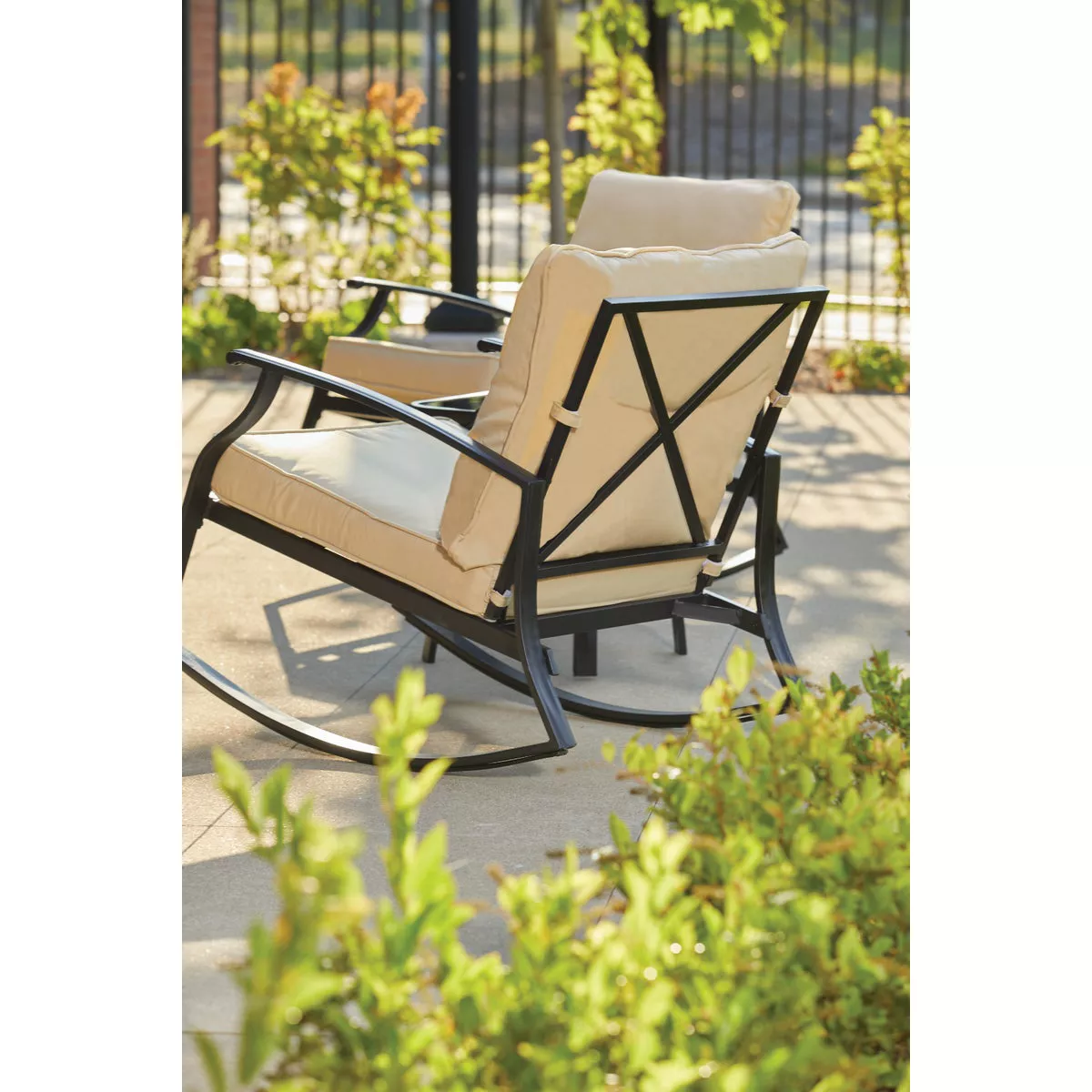 Leisure Classics Rhodes 3-Piece Rocking Chair Set - photo 8