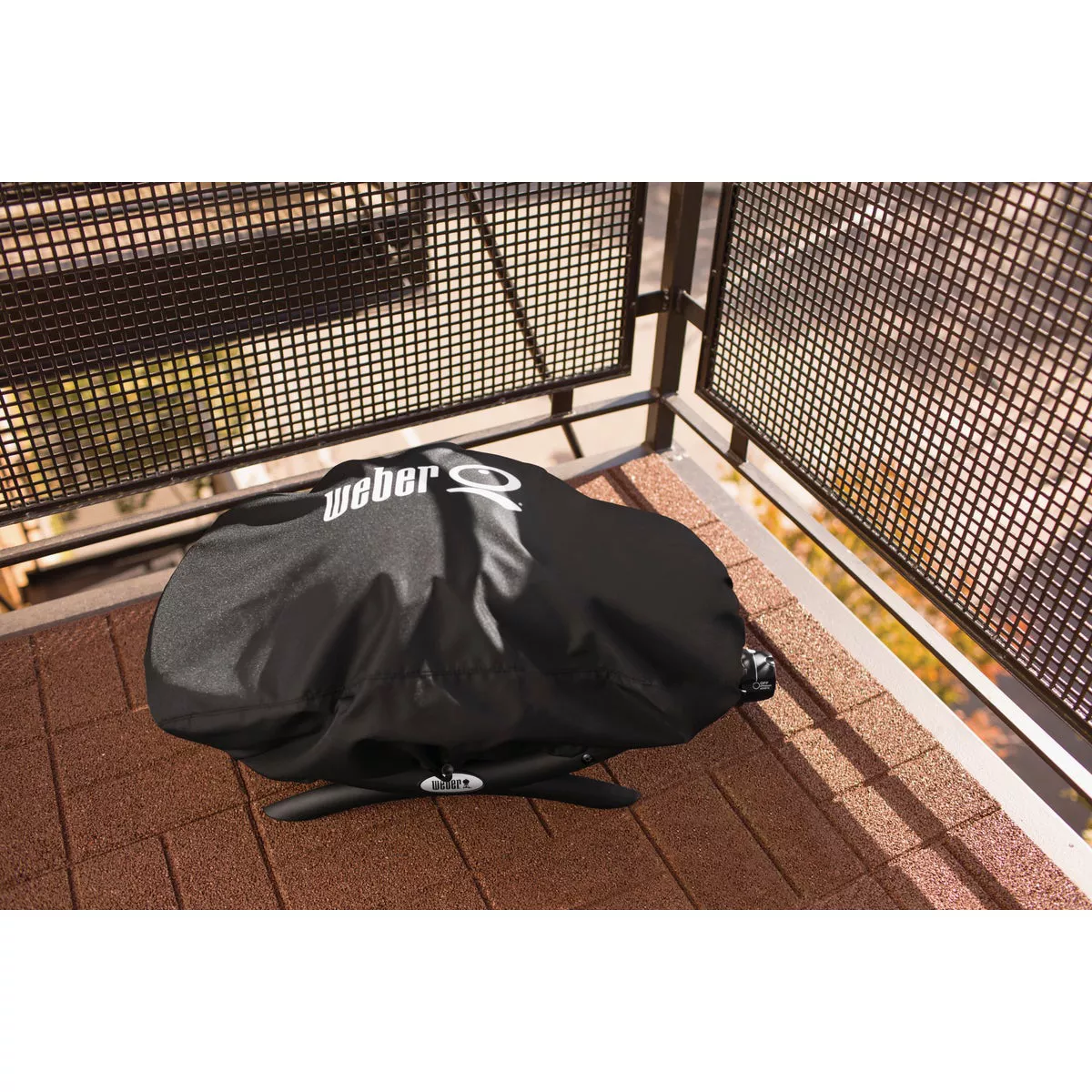 Weber Q Black Q 100/1000 Grill Cover - photo 4