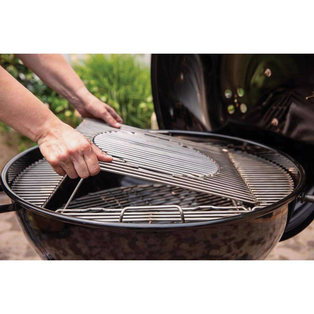 Weber Master-Touch 26 In. Charcoal Grill, Black