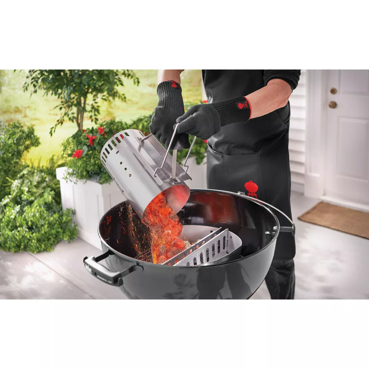 Weber Rapidfire Large Chimney Charcoal Starter - photo 6